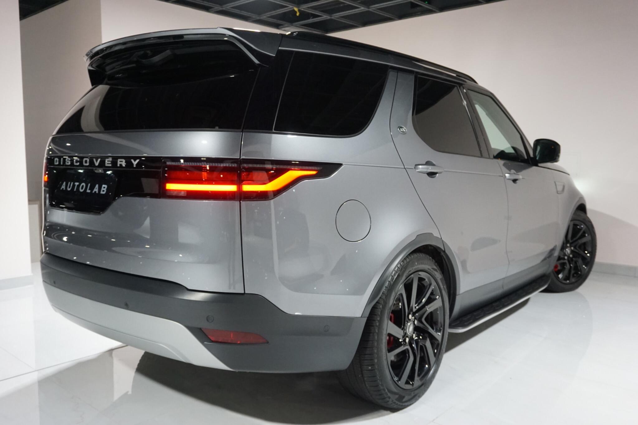 Land Rover Discovery 3.0 D300 MHEV SE SUV 5dr Diesel Auto 4WD Euro 6 (s/s) (300 ps)